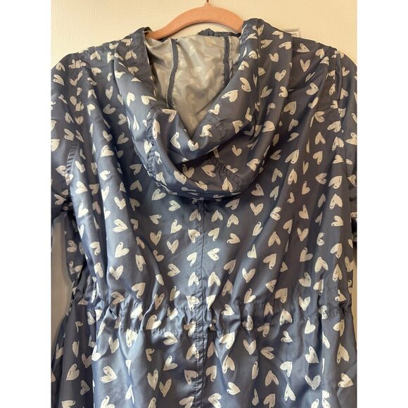 Parka in a Pocket Hearts Windbreaker Rain Coat in Small - Picture 4 of 6